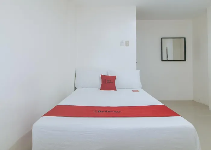 Hotel Reddoorz At Fccg Goldmoon Boutique *