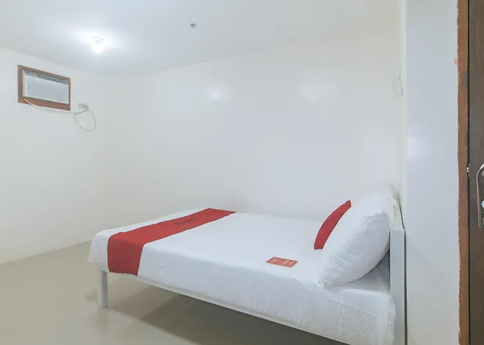 Reddoorz At Fccg Goldmoon Boutique Hotel