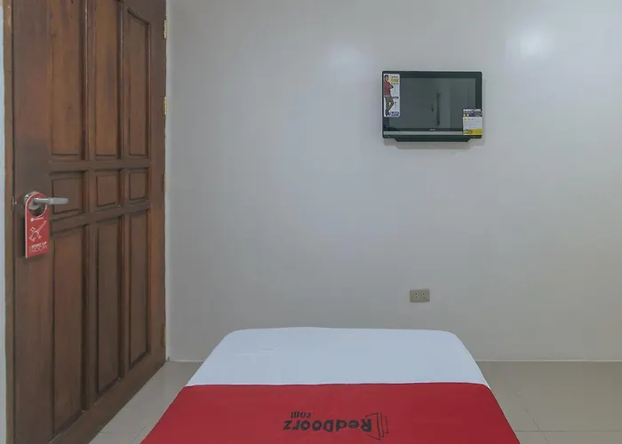 Hotel Reddoorz At Fccg Goldmoon Boutique Manila